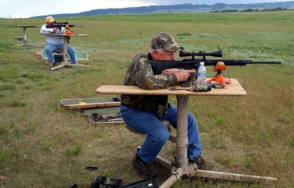 shooting ar-15s on the prairie