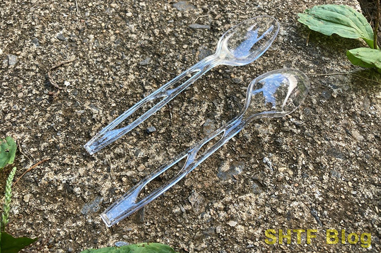plastic spoons